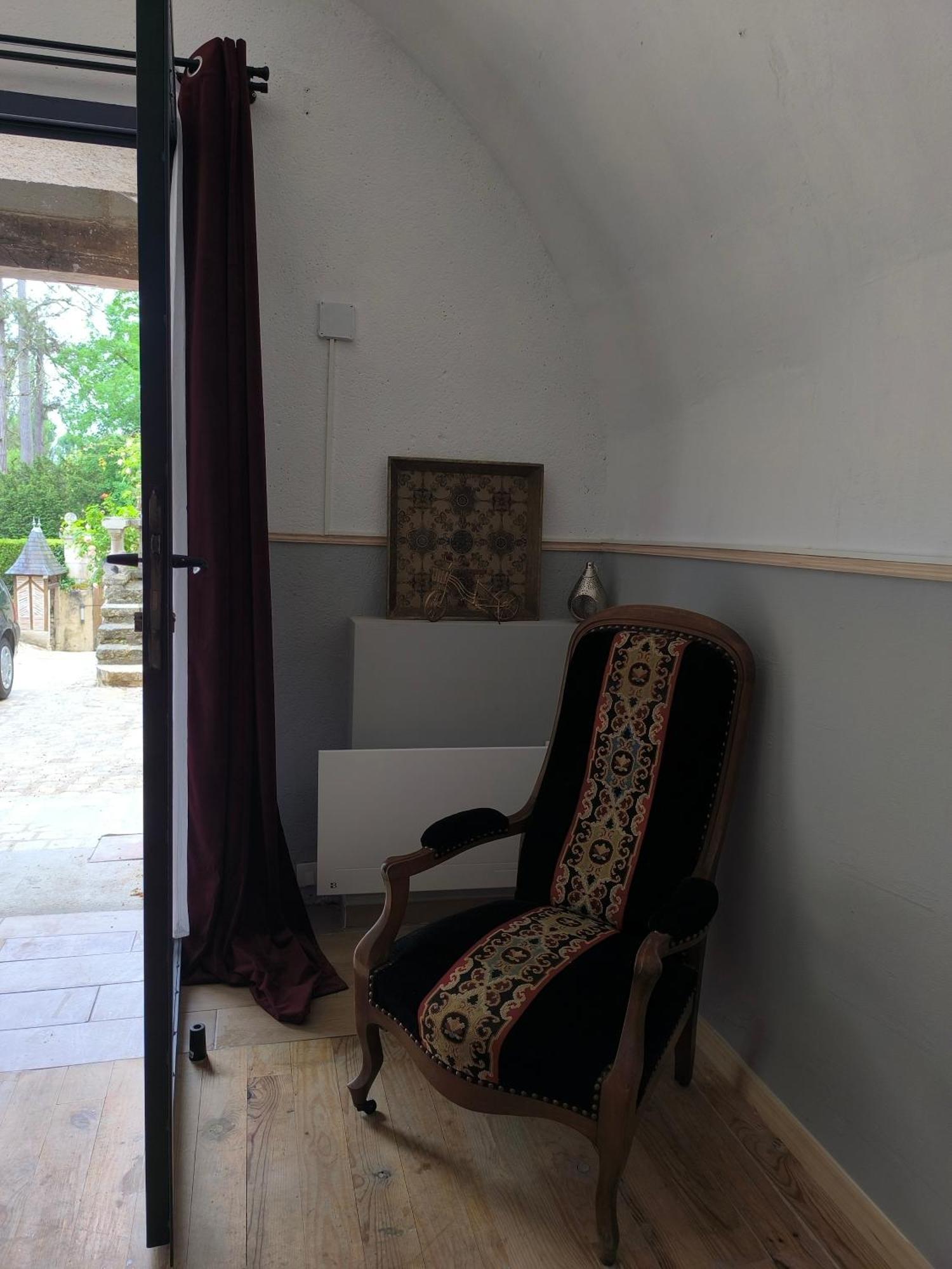 Maison D'Hotes Prince Face Au Chateau Du Clos Luce Amboise Room photo